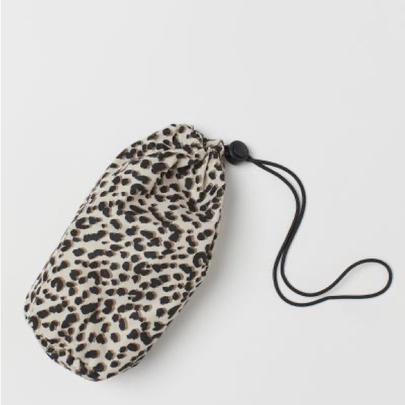 H&M Patterned rain jacket - Picture 3 of 3